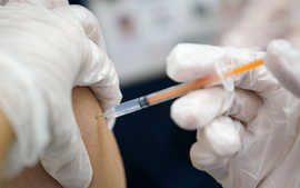 Bộ Y tế “thúc” tiêm vaccine phòng COVID-19 mũi 3, mũi 4 và tiêm cho trẻ