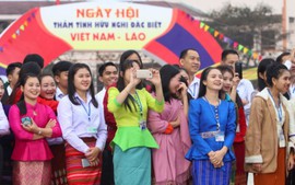 Thông báo học bổng Chính phủ du học Lào năm 2022