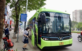 Từ 2025, 100% xe buýt thay thế, đầu tư mới sử dụng điện, năng lượng xanh