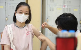 Dịch COVID-19 vẫn phức tạp, WHO đưa ra chiến lược mới về vaccine