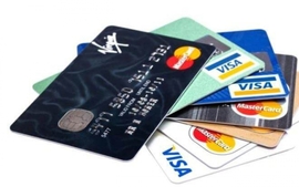 Thẻ tín dụng nội địa góp phần đẩy lùi tín dụng đen