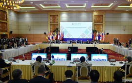 Các nước Cấp cao Đông Á nhất trí thúc đẩy hợp tác nhiều lĩnh vực
