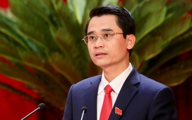 Phê chuẩn miễn nhiệm Phó Chủ tịch UBND Quảng Ninh