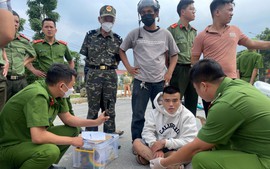 Hải quan Quảng Trị phối hợp bắt đối tượng vận chuyển 29.835 viên ma túy