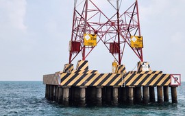 EVNSPC: Kiểm tra đường dây vượt biển dài nhất Đông Nam Á sau 6 tháng vận hành