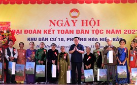 Chủ tịch Quốc hội dự Ngày hội Đại đoàn kết dân tộc tại Đà Nẵng
