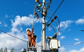 EVNNPC:Sản lượng điện thương phẩm 11 tháng đạt 83,13 tỷ kWh