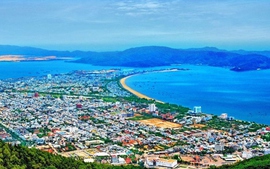 Bình Định phấn đấu trở thành trung tâm kinh tế biển