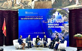 Ra mắt cuốn sách 'Vì một Việt Nam dân giàu nước mạnh'