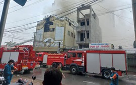 Vụ cháy quán karaoke làm 32 người chết: Truy tố 2 cựu công an và chủ cơ sở