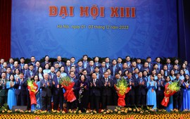 Ông Nguyễn Đình Khang tái đắc cử Chủ tịch Tổng LĐLĐ Việt Nam