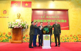 Đẩy mạnh chuyển đổi để theo kịp dòng chảy của cuộc sống