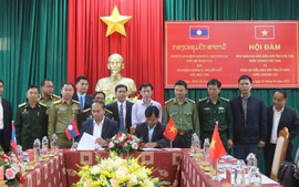 Kon Tum và Attapeu (Lào) ký kết hợp tác công tác biên giới