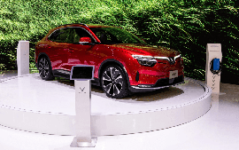 Thu hồi xe ô tô VF 8 để khắc phục lỗi