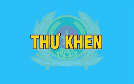 Khen Công an tỉnh Hà Nam - tỉnh đầu tiên hoàn thành cấp căn cước công dân gắn chíp