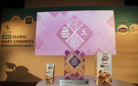 Sữa hạt Vinamilk Super Nut dành cú 'hattrick' giải thưởng quốc tế về sáng tạo và vị ngon