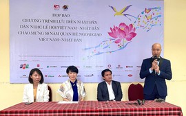 60 nghệ sĩ Việt-Nhật kết hợp thành Dàn nhạc giao hưởng lễ hội Việt Nam-Nhật Bản