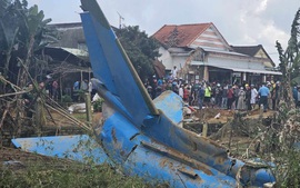 Máy bay quân sự rơi ở Quảng Nam