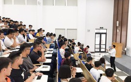 Tiêu chuẩn, điều kiện xét thăng hạng giảng viên chính