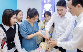 Long Châu-Nâng tầm nghiệp vụ chuyên môn cùng chuyên gia BV Đại học Y dược TPHCM