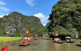 Ninh Bình-Điểm sáng trên bản đồ du lịch Việt Nam