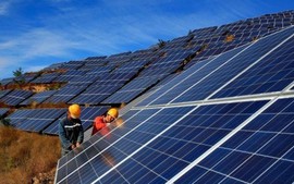 Điện lực TPHCM phản hồi kiến nghị về thu mua điện mặt trời mái nhà