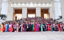 Tỏa sáng phẩm chất cao đẹp của người Phụ nữ Việt Nam, góp phần xây dựng đất nước hùng cường, thịnh vượng, nhân dân ấm no, hạnh phúc