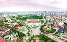 Đề nghị xây dựng Nghị quyết thí điểm một số cơ chế, chính sách đặc thù phát triển tỉnh Nghệ An
