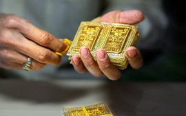 NHNN đã bán 14.900 lượng vàng ra thị trường