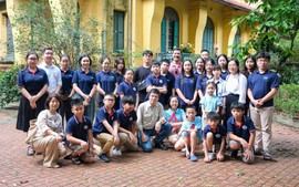 Học sinh EQuest thăm tư gia Đại Tướng Võ Nguyên Giáp nhân dịp 70 năm Chiến thắng Điện Biên Phủ