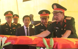 Thừa Thiên Huế: Đưa hài cốt các liệt sĩ hy sinh ở chiến trường Lào về đất mẹ