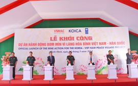 Khởi công dự án 'Hành động bom mìn vì làng hòa bình Việt Nam-Hàn Quốc'