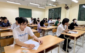 Sáng nay, 28/6, thí sinh thi tổ hợp Khoa học tự nhiên, Khoa học xã hội