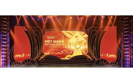 Chương trình nghệ thuật đặc biệt ‘Việt Nam - Khát vọng vươn xa’