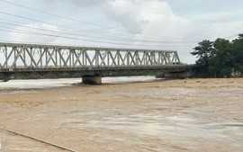 Thông luồng đường thủy trên sông Đuống, sông Lô từ ngày 10/10
