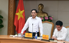 Phó Thủ tướng Bùi Thanh Sơn chủ trì họp rà soát tiến độ chuẩn bị tổ chức Hội chợ Mùa thu 2025