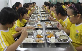 Nghiên cứu giải pháp đồng bộ bảo đảm an toàn thực phẩm học đường