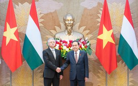 Chủ tịch Quốc hội Hungary Kover Laszlo kết thúc chuyến thăm chính thức Việt Nam