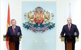 Việt Nam - Bulgaria thiết lập quan hệ Đối tác Chiến lược