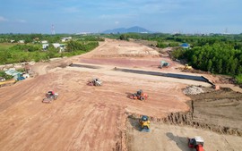 Cao tốc Biên Hòa - Vũng Tàu tiếp tục thiếu vật liệu thi công