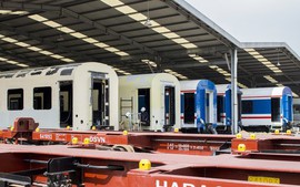 Nghiên cứu cơ chế, chính sách đặc thù hỗ trợ doanh nghiệp phát triển công nghiệp đường sắt