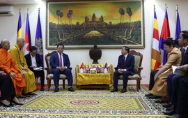 Giao lưu tôn giáo, thắt chặt tình đoàn kết Nhân dân ba nước Việt Nam - Lào - Campuchia