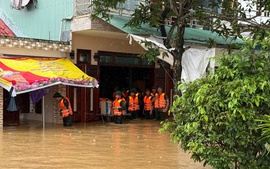 Hơn 65.000 hộ dân tại TP. Đà Nẵng bị ngập do mưa lũ