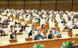 Báo cáo về kinh tế-xã hội của Chính phủ được chuẩn bị rất công phu, toàn diện, khách quan và khoa học