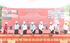 Phó Thủ tướng Mai Văn Chính dự lễ khởi công xây dựng Trường Phổ thông nội trú liên cấp TH-THCS xã Ia Rvê, Đắk Lắk