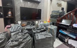 Phát hiện gần 6.000 sản phẩm giày dép giả mạo nhãn hiệu nổi tiếng tại Hà Nội