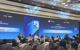 Thanh toán QR ‘bùng nổ’ và yêu cầu chuẩn hóa toàn diện