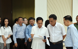 Phó Thủ tướng Bùi Thanh Sơn kiểm tra địa điểm tổ chức Diễn đàn Kinh tế mùa Thu 2025