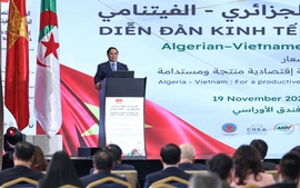 Thủ tướng mời gọi doanh nghiệp Việt Nam đầu tư tại Algeria để xuất khẩu sang 3 châu lục