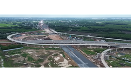 Tháo gỡ khó khăn 2 dự án đường cao tốc Bến Lức - Long Thành và Biên Hòa - Vũng Tàu
